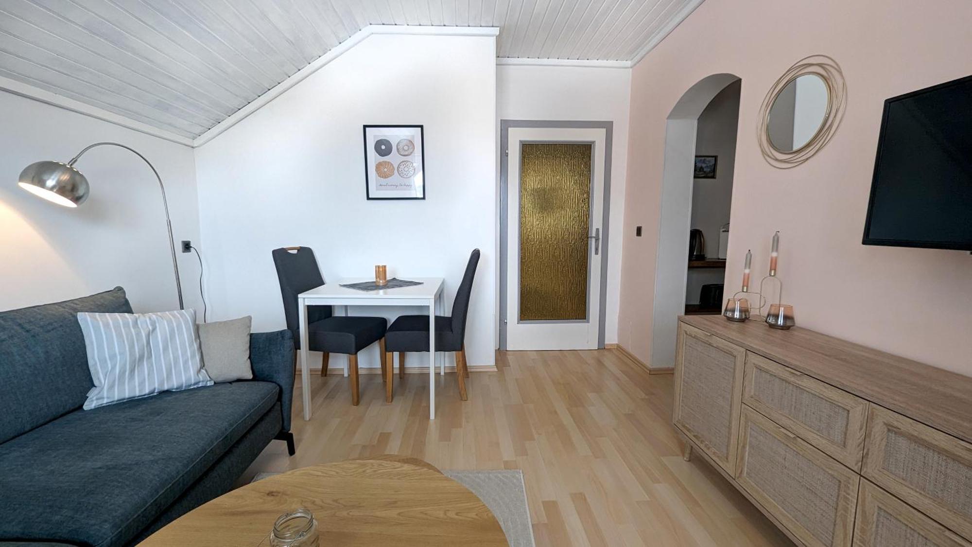 Ferienwohnung Edeltraud, Fusslaeufig Zum See Und 20 Minuten Vom Skigebiet Entfernt Dobriach Exterior photo